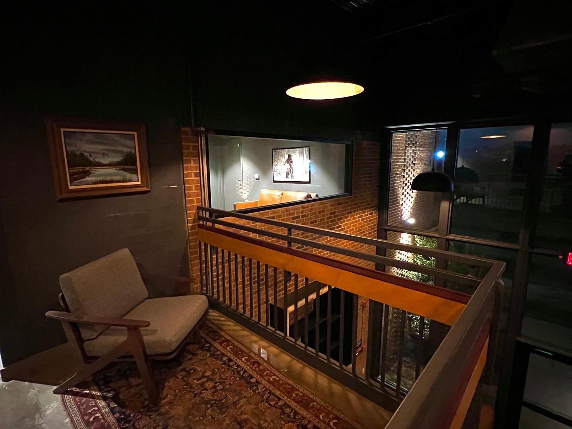 Classified Moto - The Frank Room Richmond Exterior foto